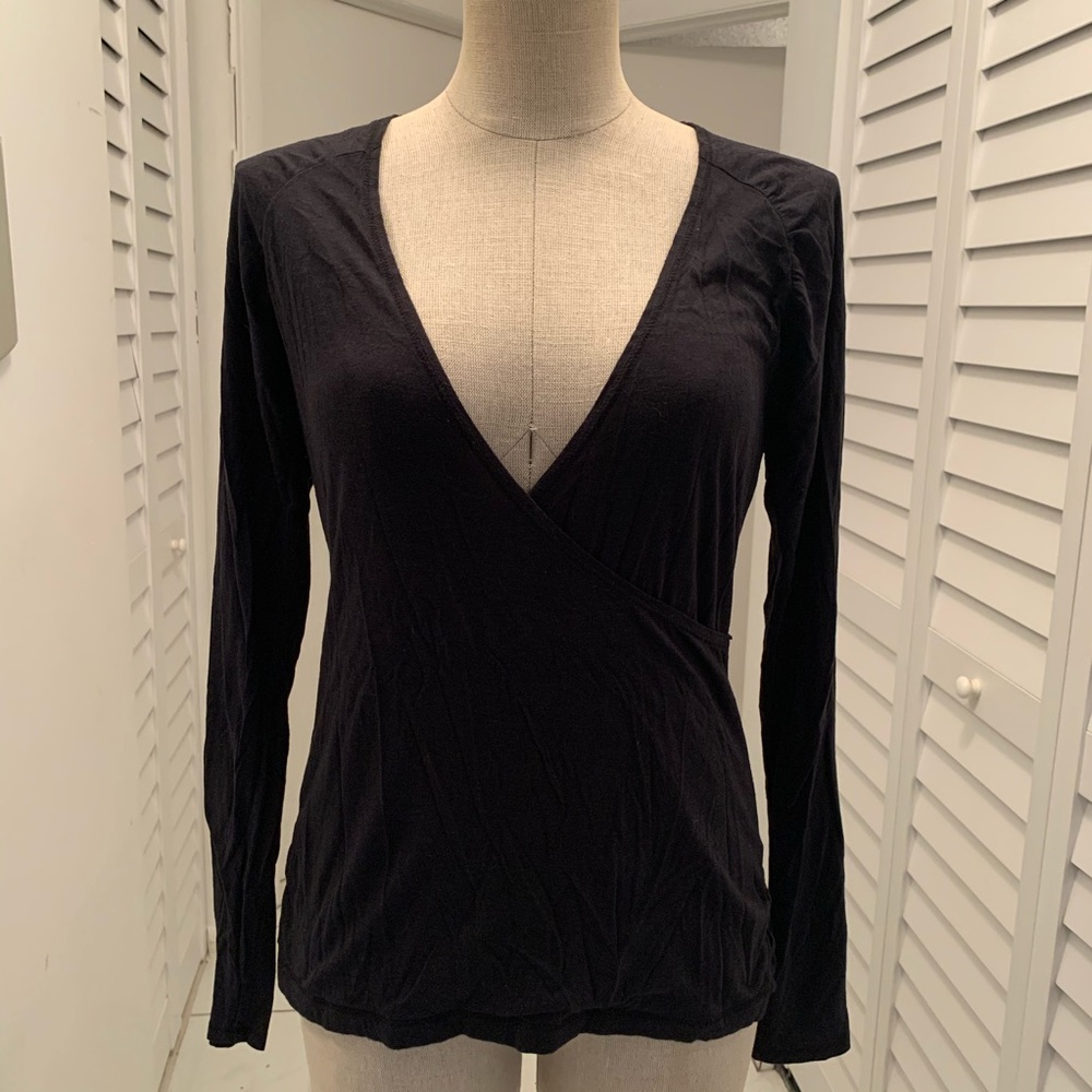 Lucy yoga top